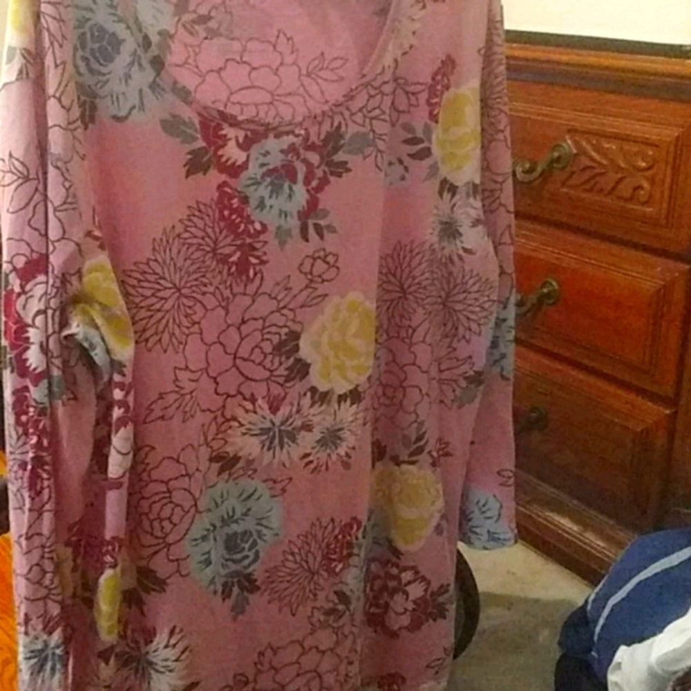 Long sleeve shirt